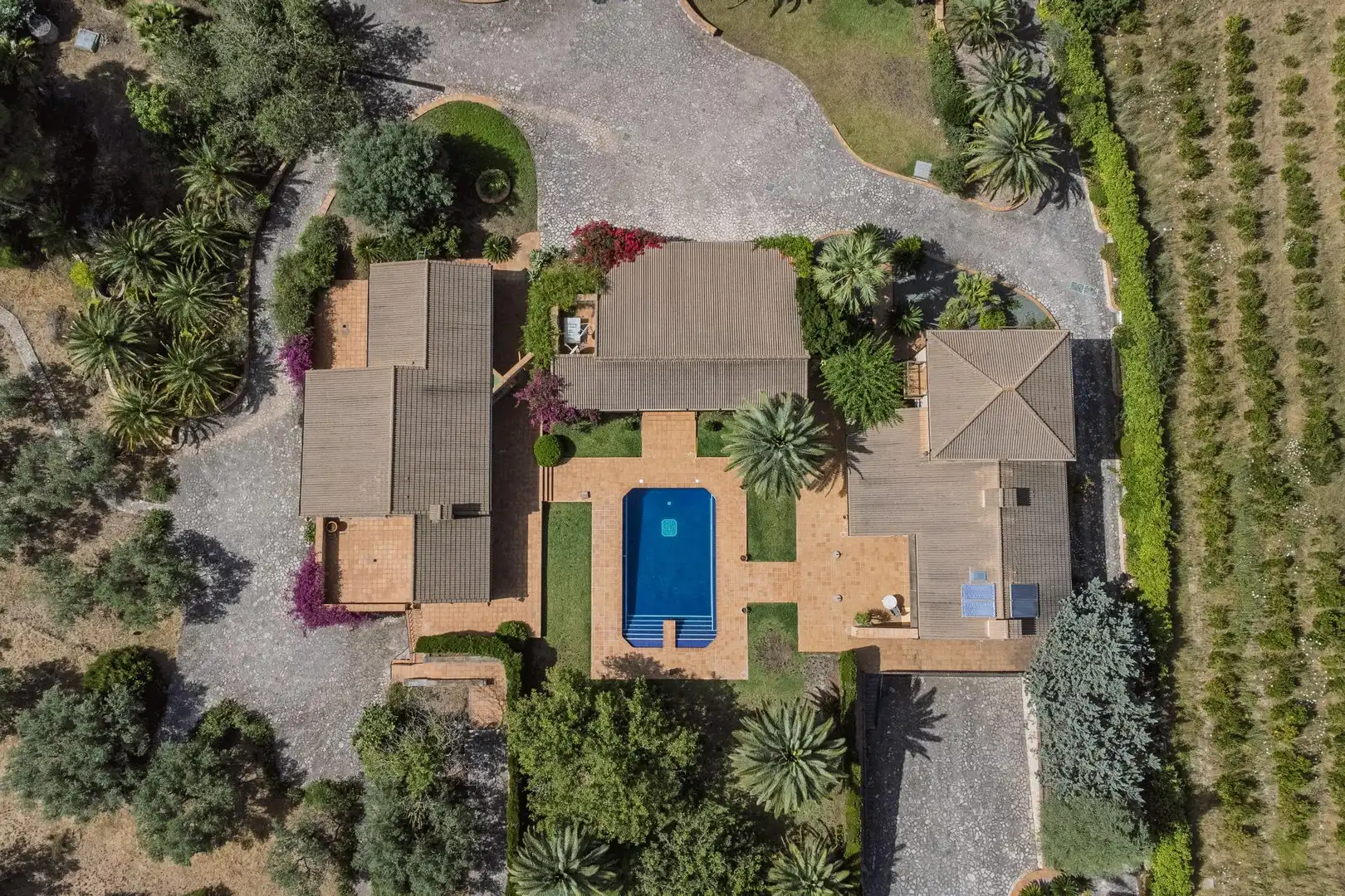 Vista exterior de Casa o xalet en venda en Pedreguer amb Aire condicionat, Calefacció i Jardí privat