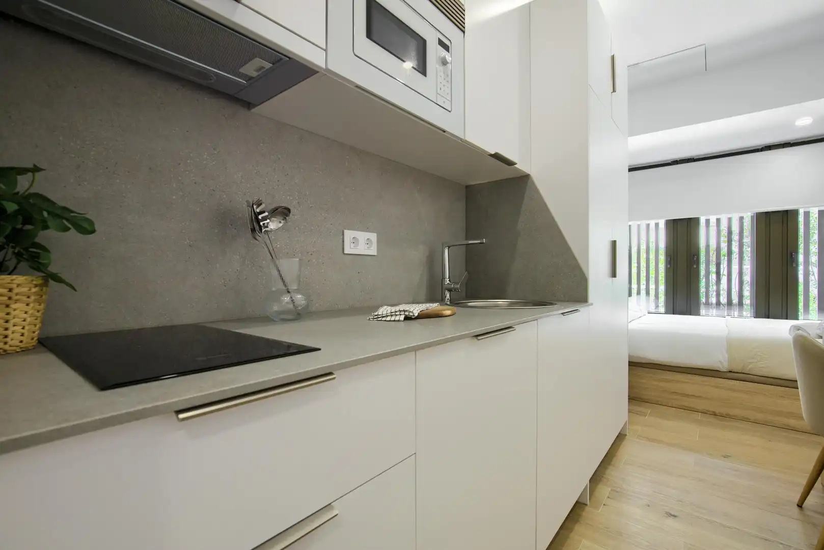 Küche von Wohnung zur Miete in Madrid mit Klimaanlage, Heizung und Privatgarten