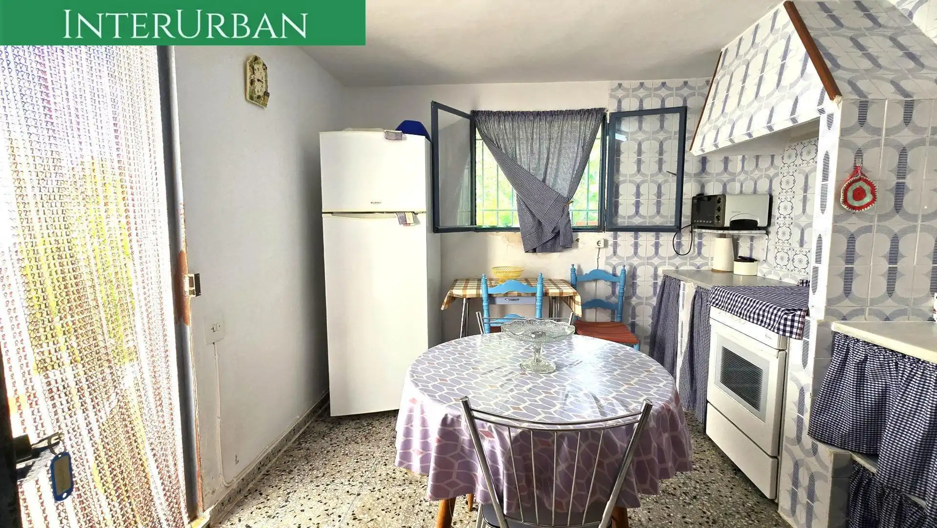 Cocina de Casa o chalet en venta en Casinos con Aire acondicionado, Calefacción y Jardín privado