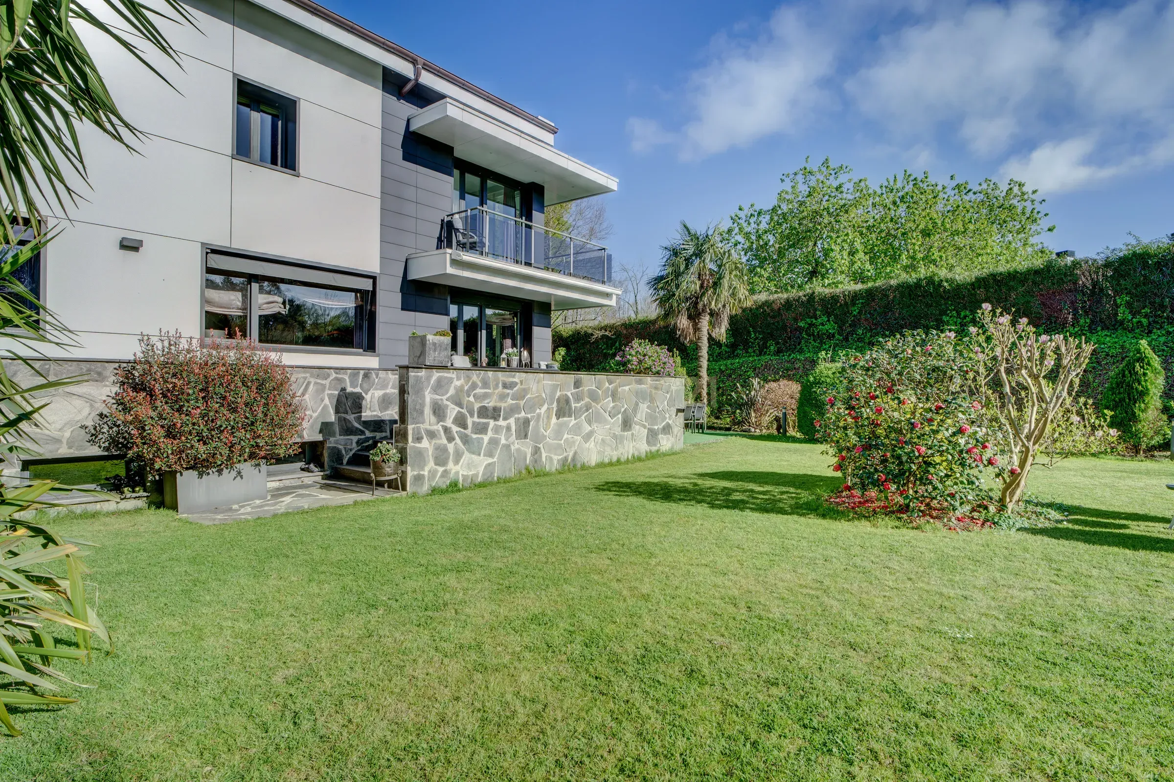 Garden of Single-family semi-detached for sale in Irun 