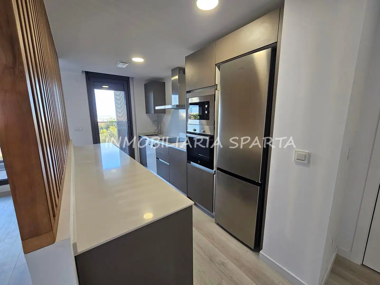Kitchen of Flat for rent in Tomares  with Air Conditioner, Heating and Terrace