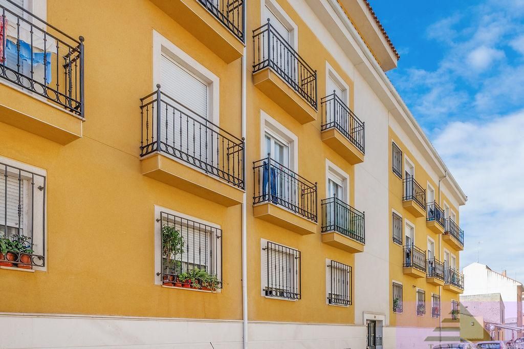 Vista exterior de Apartament en venda en Aranjuez amb Calefacció i Balcó
