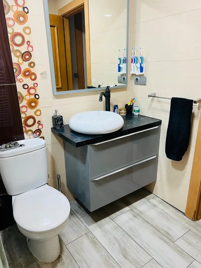 Baño de Casa o chalet en venta en Valdestillas con Calefacción, Jardín privado y Parquet