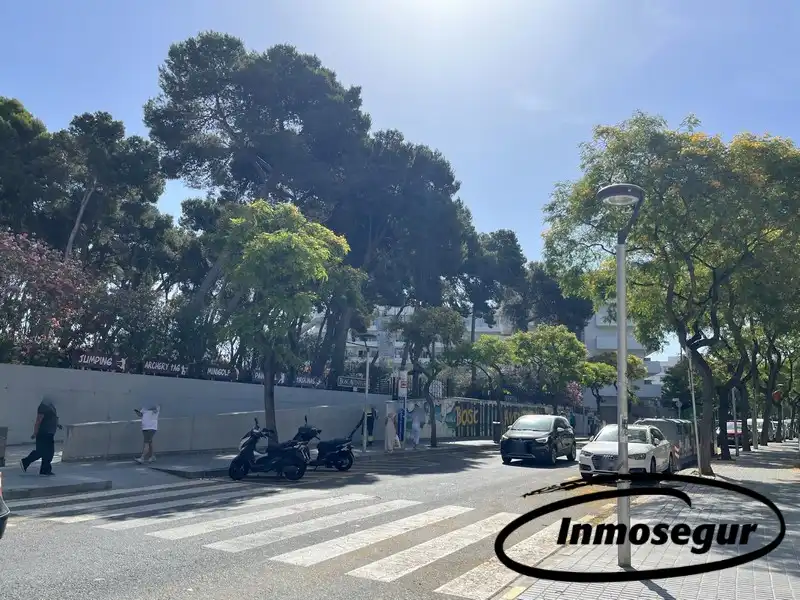 Business premises for sale in Carrer de Barbastre, imagen 15