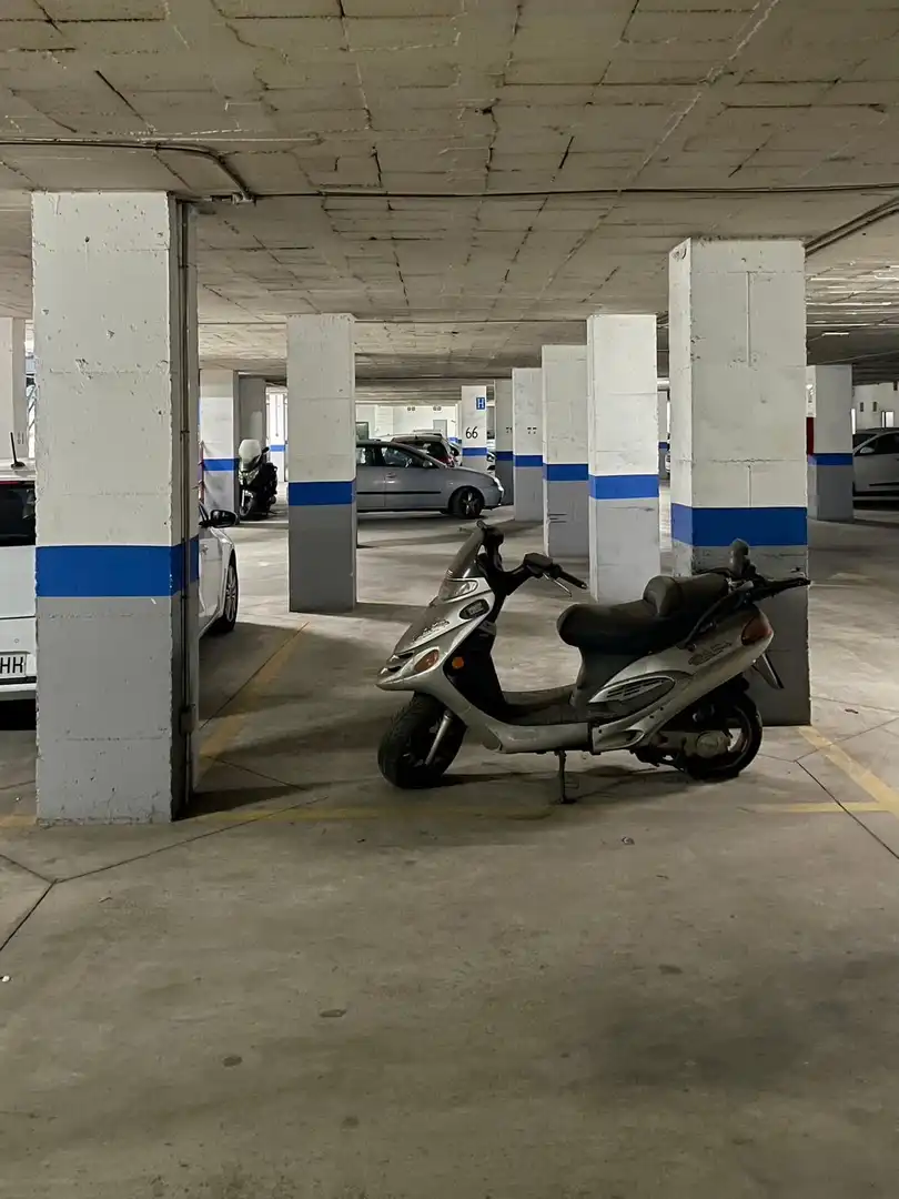 Parking de Garaje en venta en Málaga