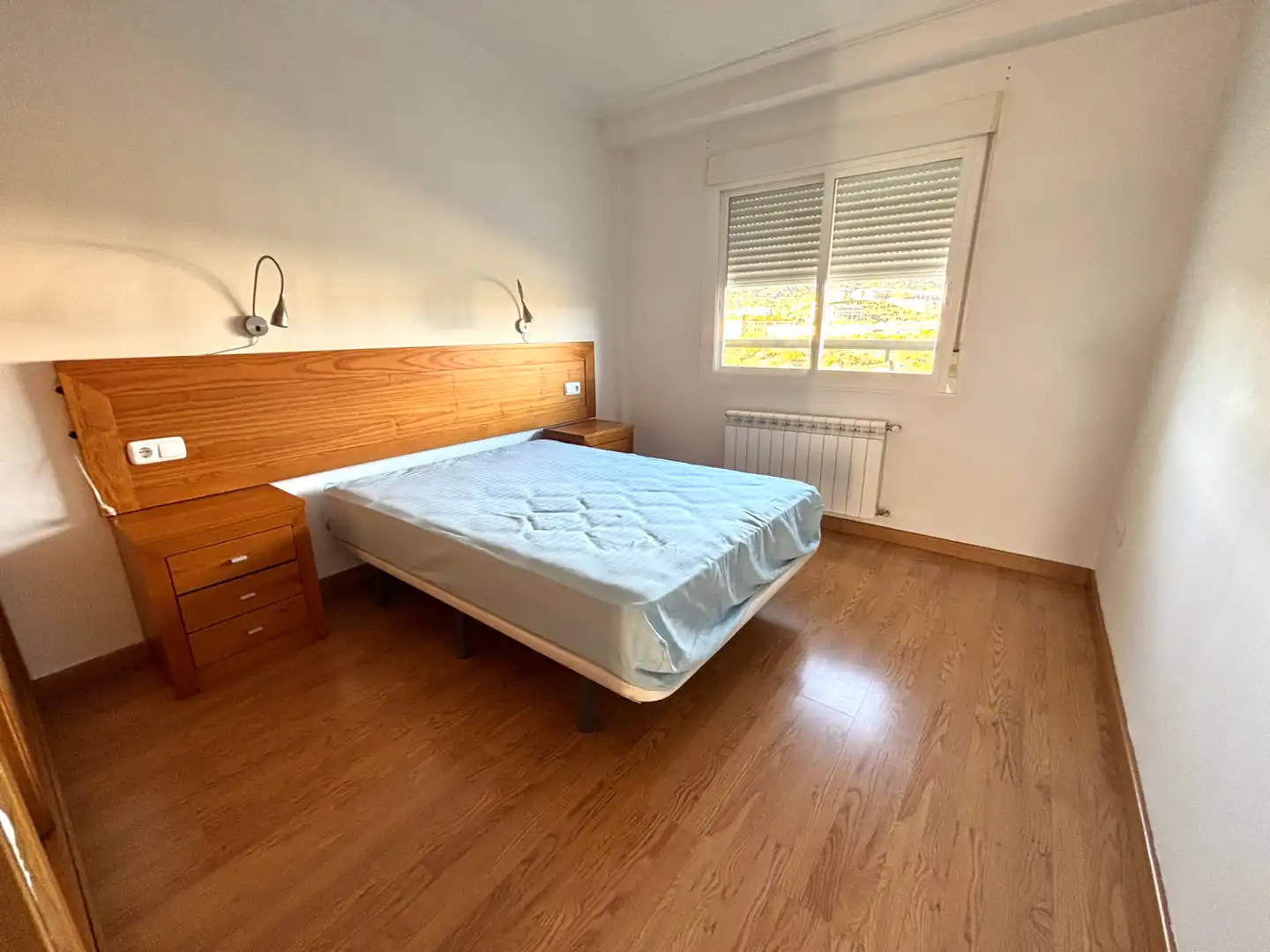 Habitación de Apartamento en venta en Plasencia con Calefacción, Jardín privado y Parquet