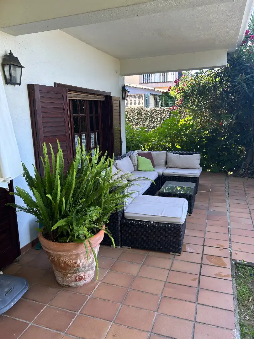 Terraza de Casa o chalet en venta en Vigo  con Calefacción, Jardín privado y Parquet