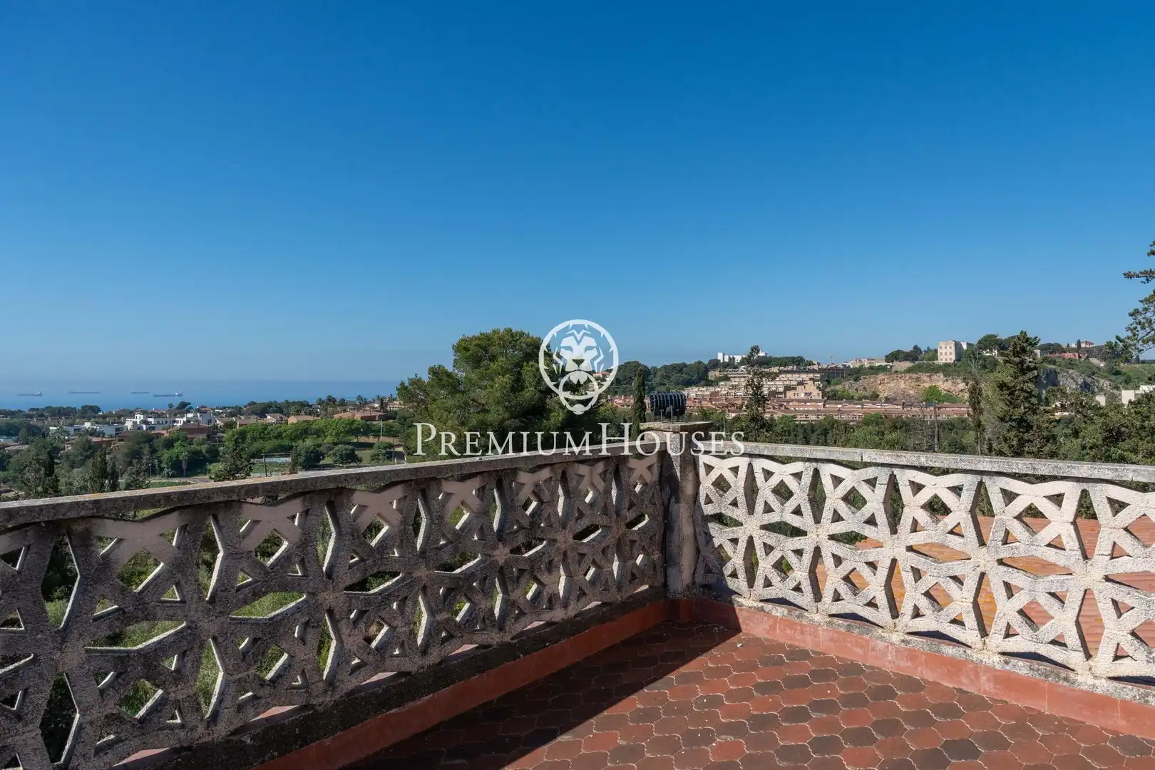 Terrassa de Casa o xalet en venda en Tarragona amb Jardí privat, Terrassa i Traster