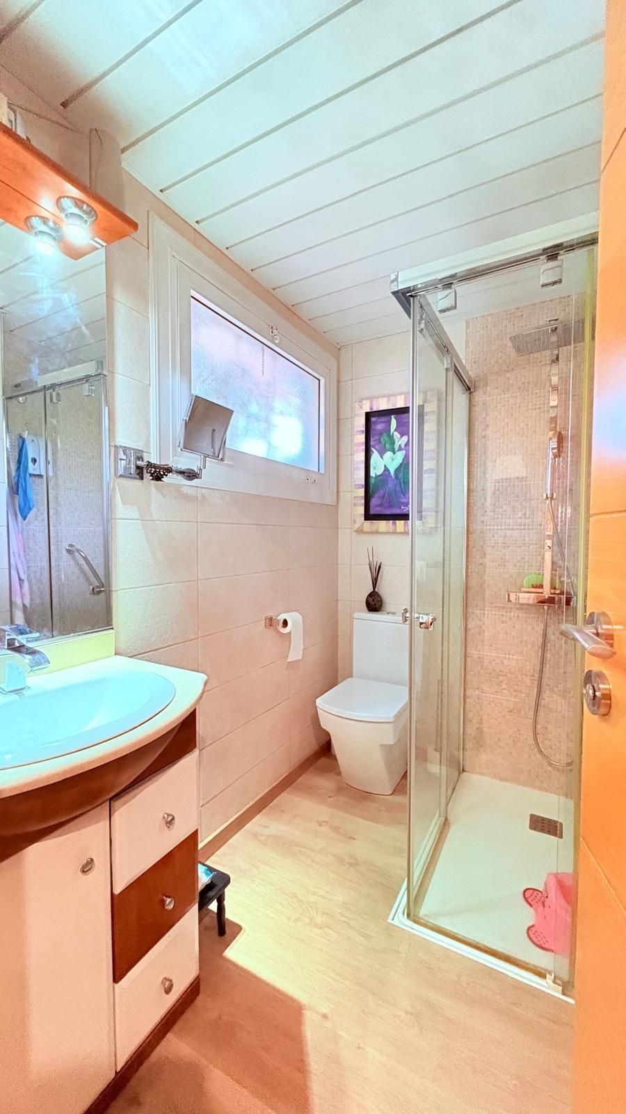 Bany de Casa o xalet en venda en Sant Quirze del Vallès amb Aire condicionat, Calefacció i Jardí privat