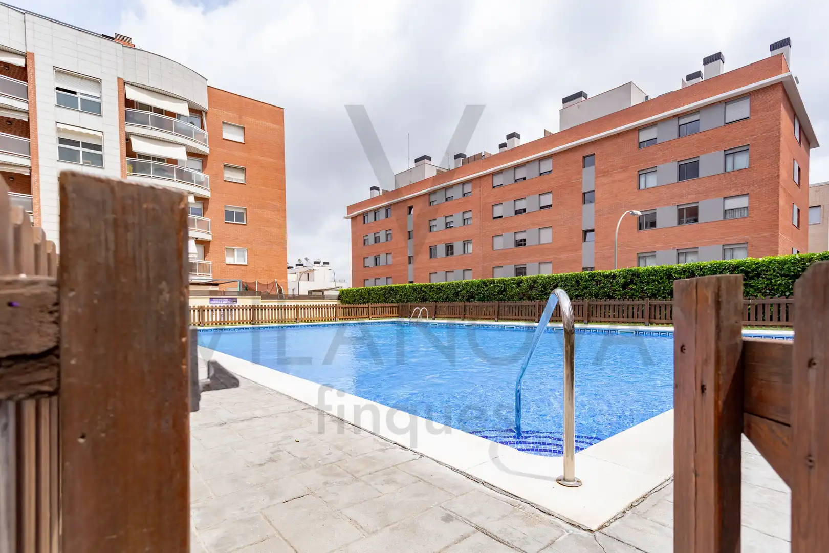 Piscina de Pis en venda en Reus amb Calefacció, Balcó i Piscina comunitària