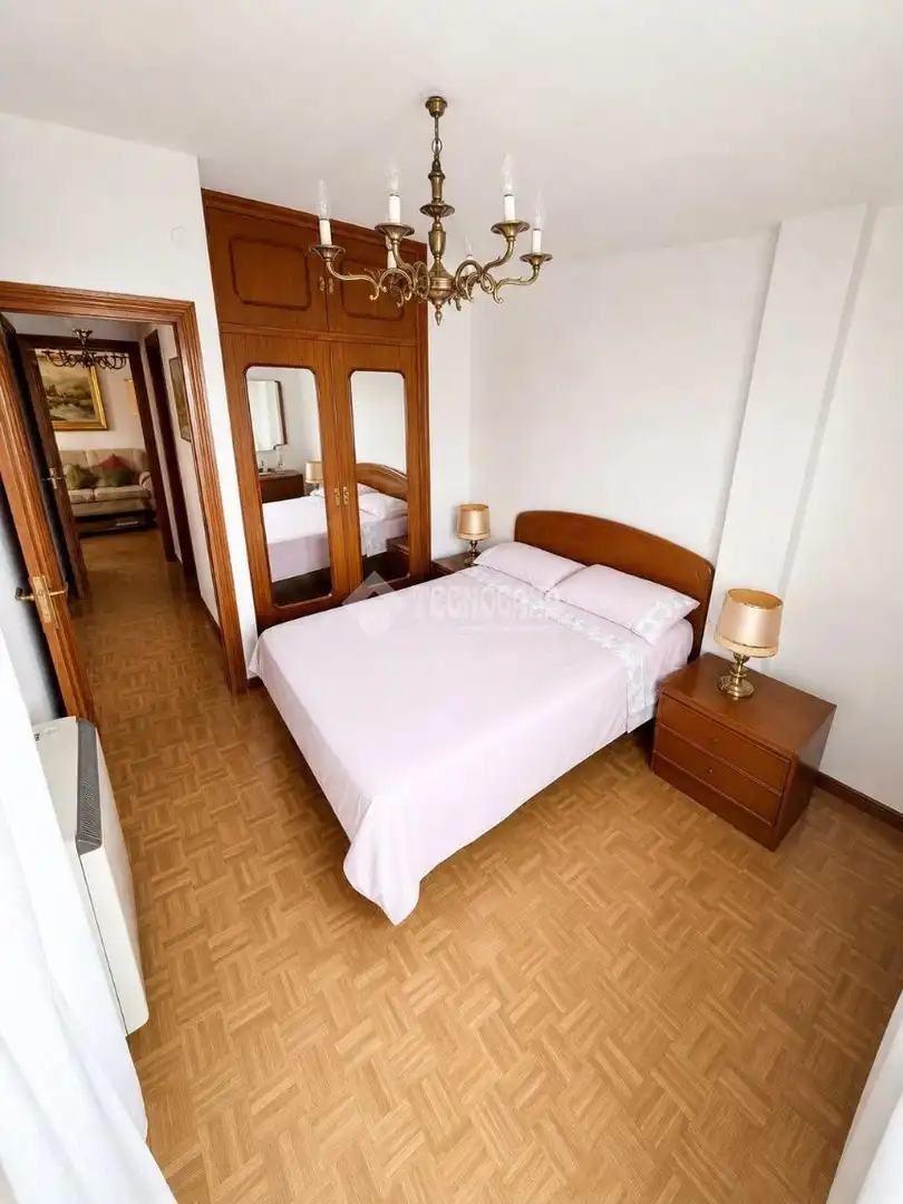 Bedroom of Flat for sale in Madrid  with Air Conditioner, Heating and Balcony