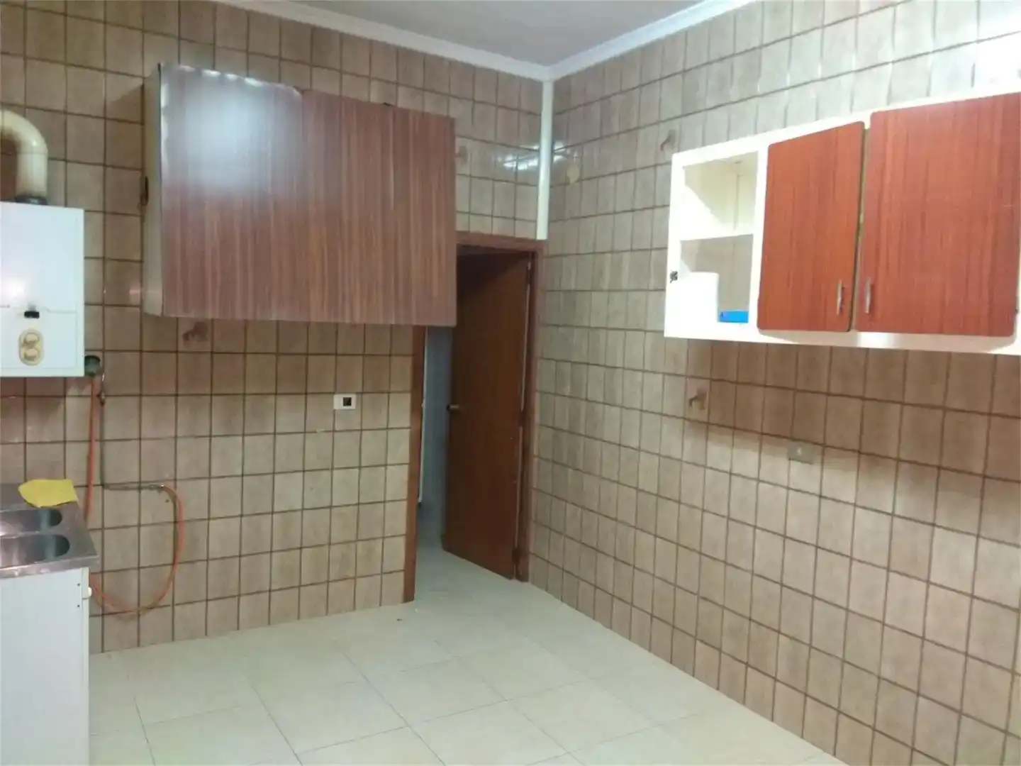 Cocina de Local en venta en Puebla de Sancho Pérez con Aire acondicionado