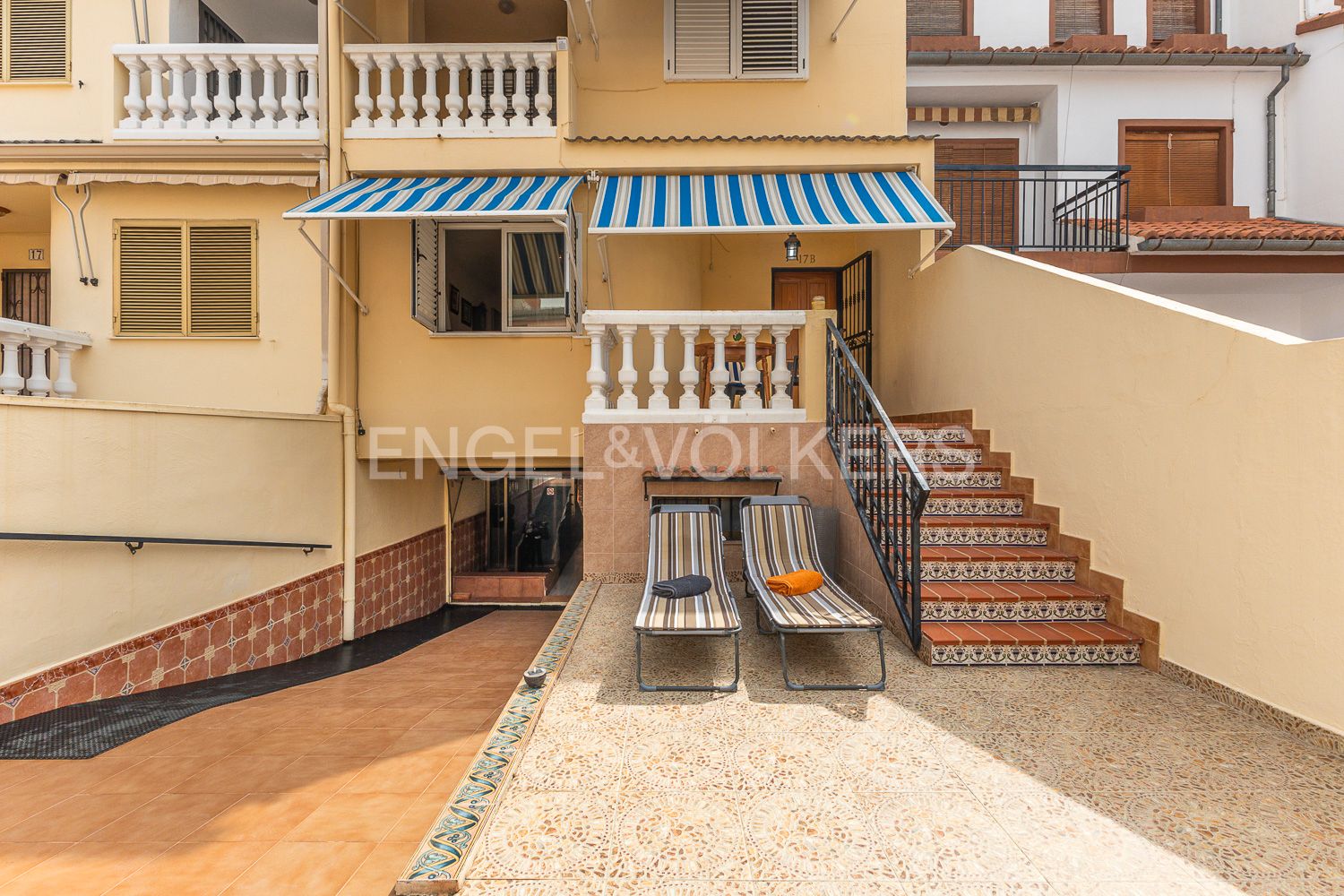 Balcony of House or chalet for sale in Favara  with Air Conditioner, Heating and Private garden
