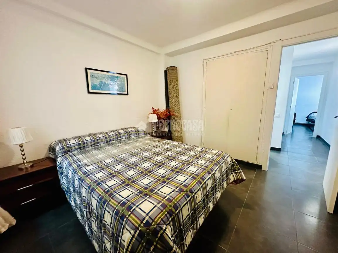Habitación de Piso en venta en Barcelona con Aire acondicionado, Calefacción y Balcón
