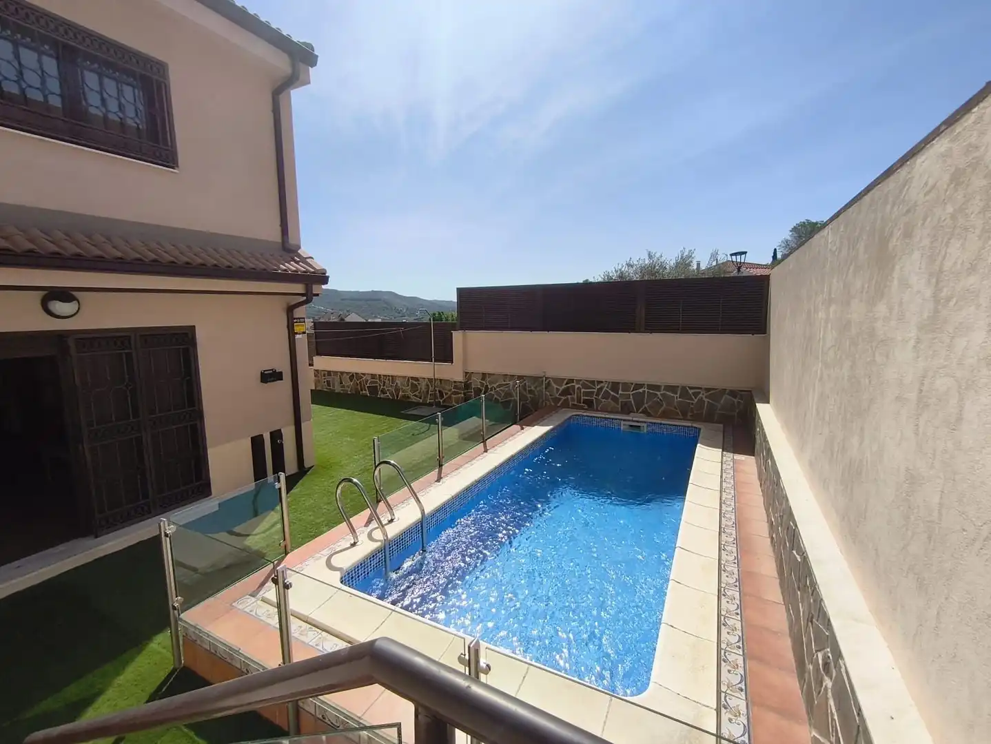 Piscina de Casa o chalet en venta en Carabaña con Calefacción, Jardín privado y Trastero