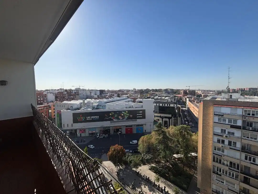 Exterior view of Flat for rent in Madrid  with Air Conditioner and Heating