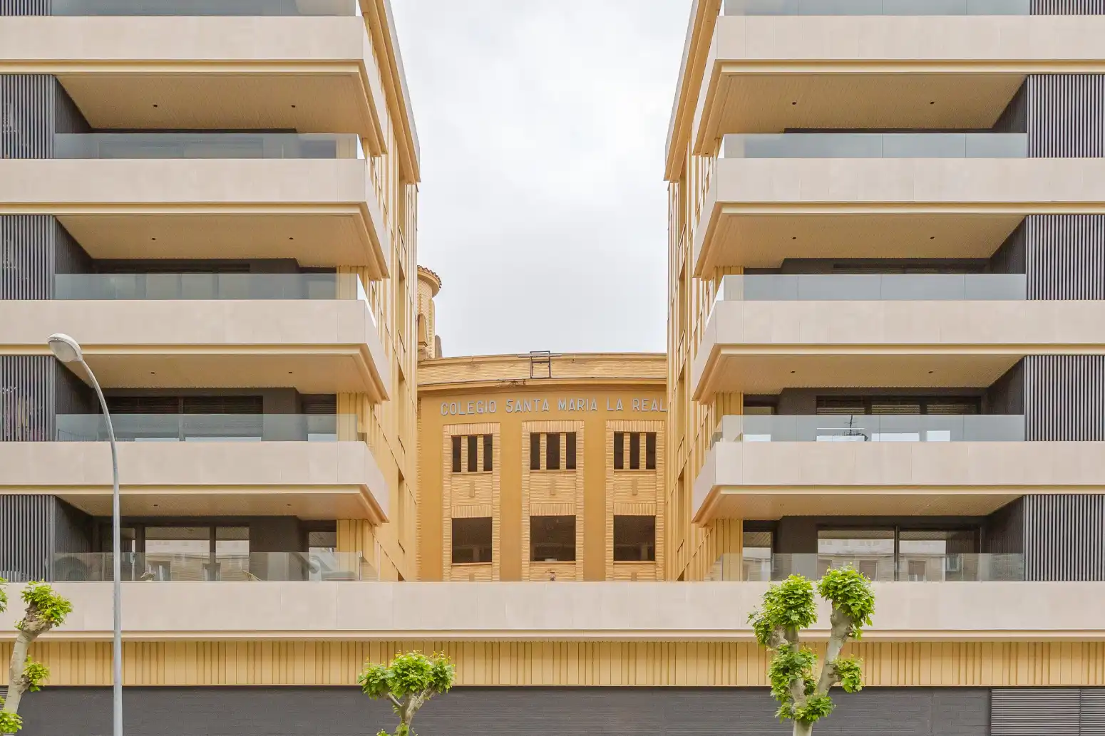 Vista exterior de Piso en venta en  Pamplona / Iruña con Calefacción, Terraza y Trastero