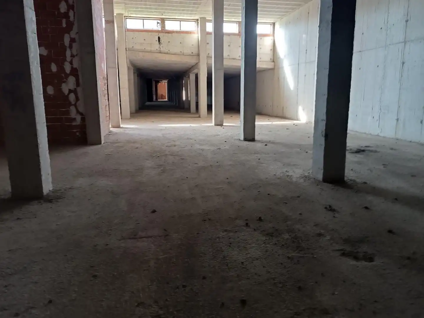 Geschaftsraum zur Miete in Calle Calle Río Piloña, Contrueces