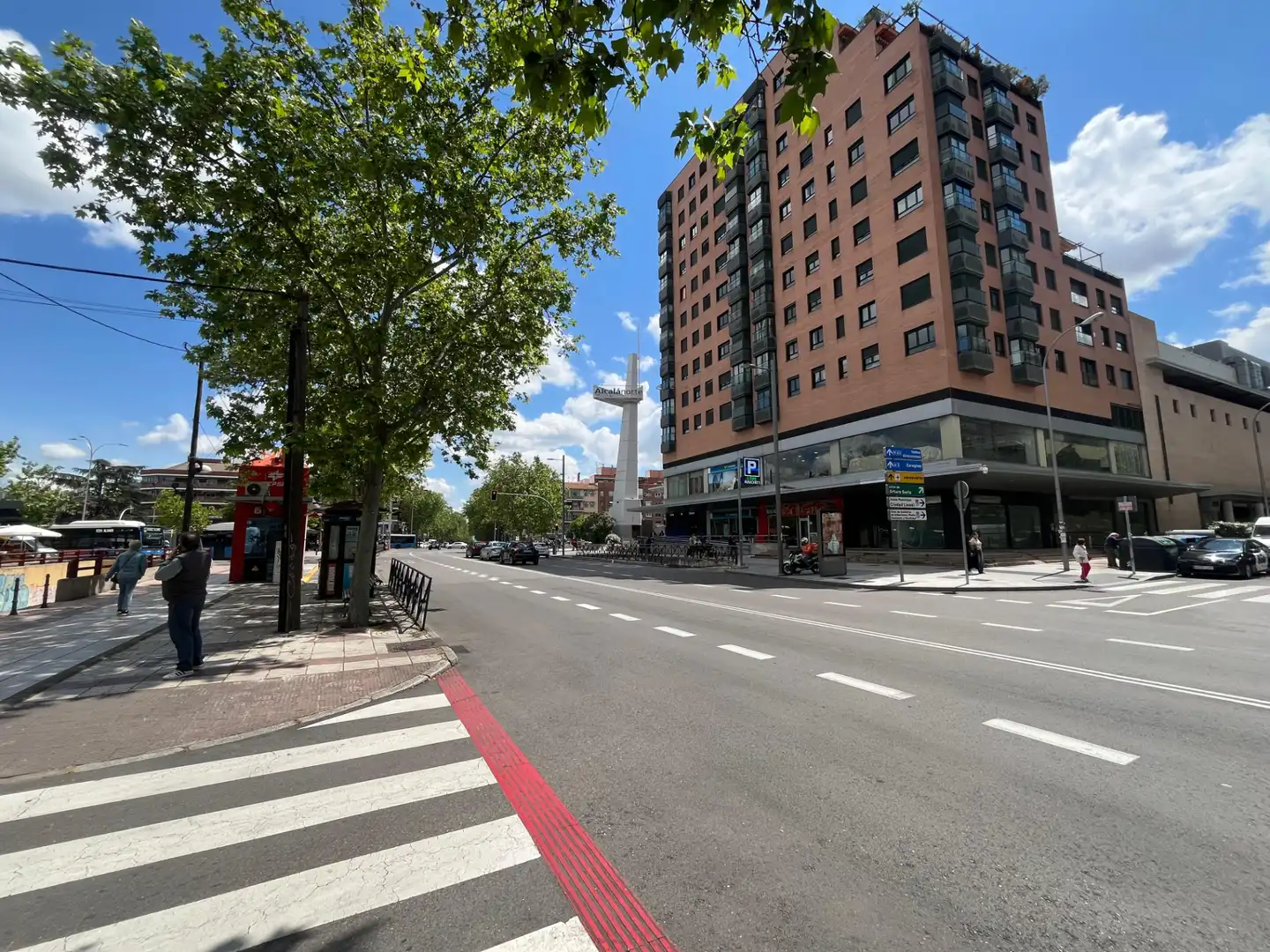 Vista exterior de Pis de lloguer en Madrid amb Calefacció, Forn i Rentadora