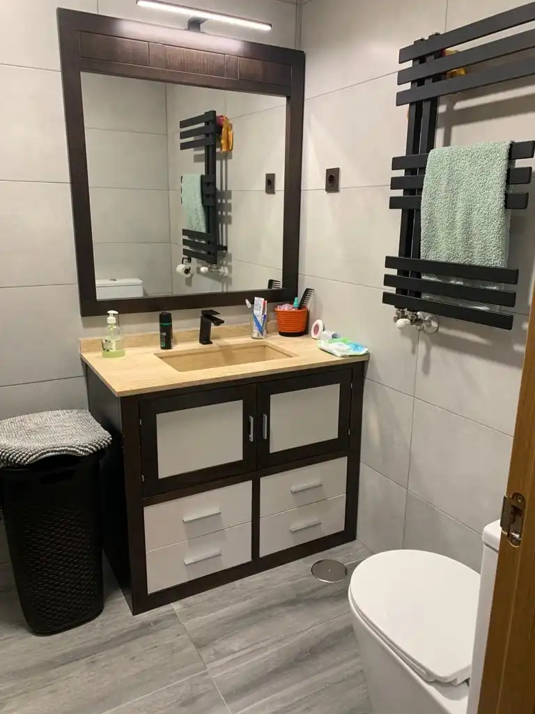 Baño de Piso en venta en Seseña con Aire acondicionado, Calefacción y Terraza