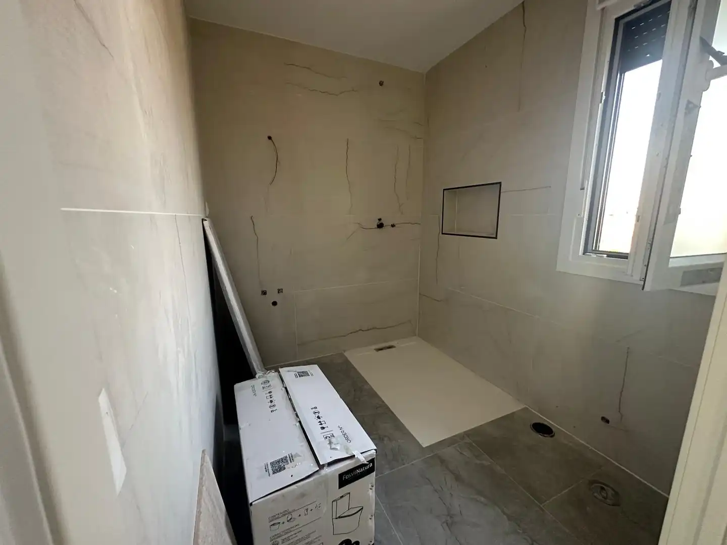 Bathroom of Houses for sale in Móstoles  with Air Conditioner, Heating and Private garden