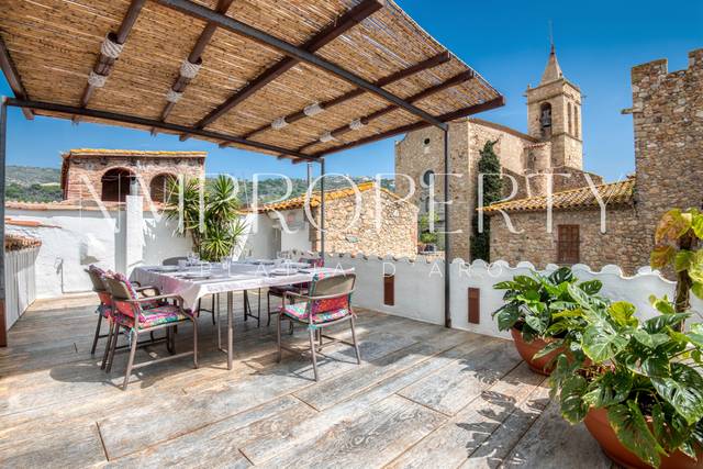 Finca rústica en Alquiler en Avinguda de Platja d'Aro en Castell d'Aro