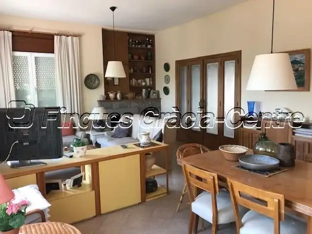 Casa amb terrassa en venda a Carrer Brutau, imagen 3