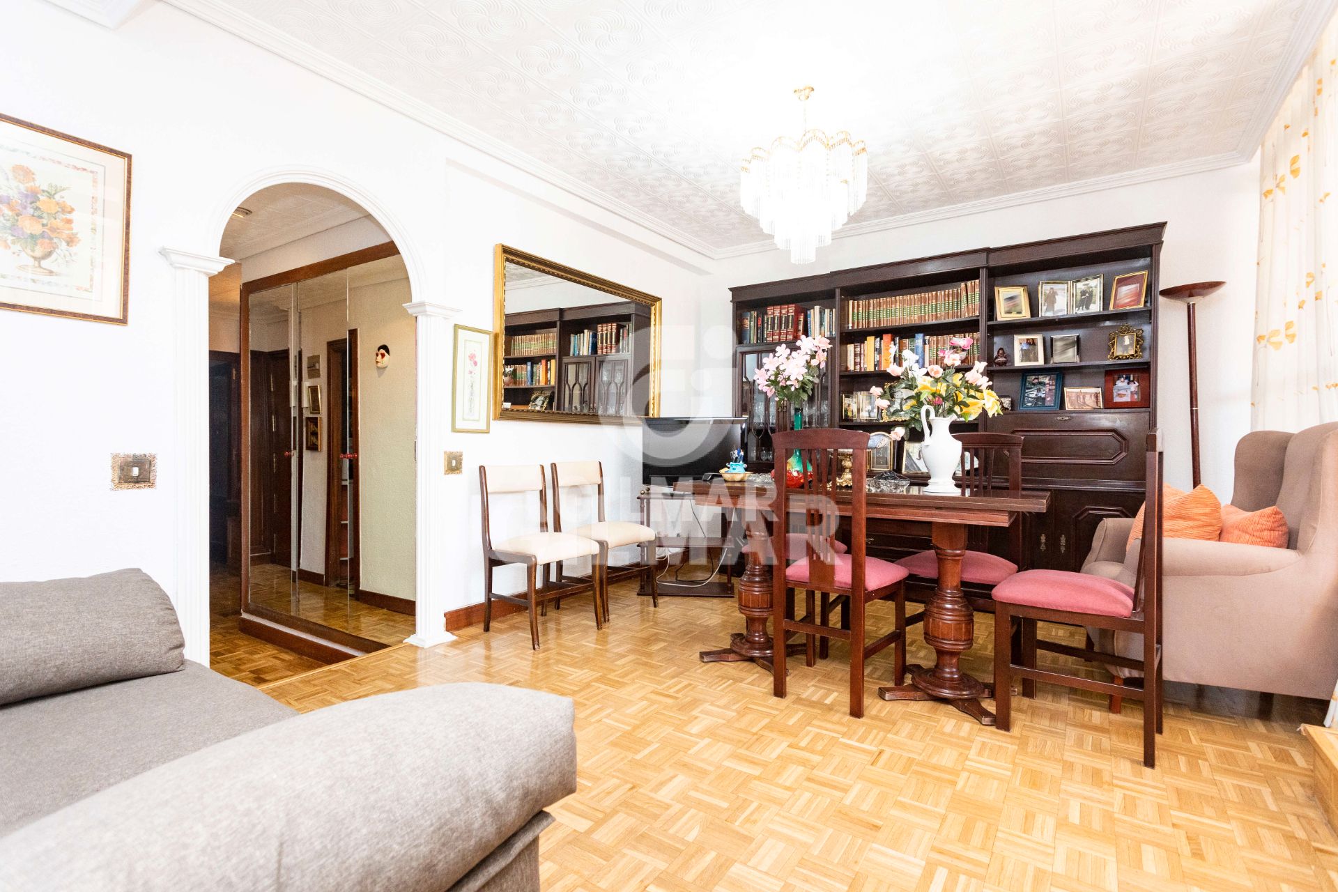 Sala d'estar de Pis en venda en  Madrid Capital amb Aire condicionat, Calefacció i Terrassa