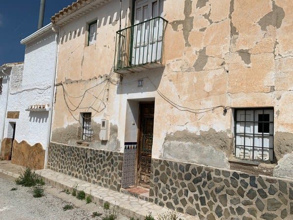 Vista exterior de Casa adosada en venda en Cúllar