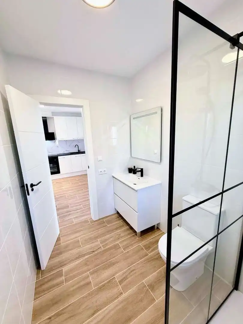 Bany de Casa o xalet en venda en Rojales amb Jardí privat, Terrassa i Traster