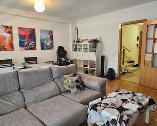 Sala d'estar de Dúplex en venda en Gerindote amb Aire condicionat i Terrassa
