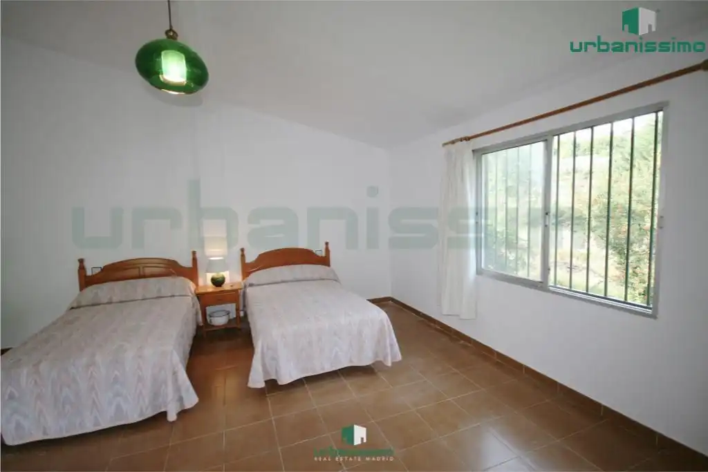 Bedroom of Country homes for sale in Aldeanueva de la Vera  with Private garden and Swimming Pool