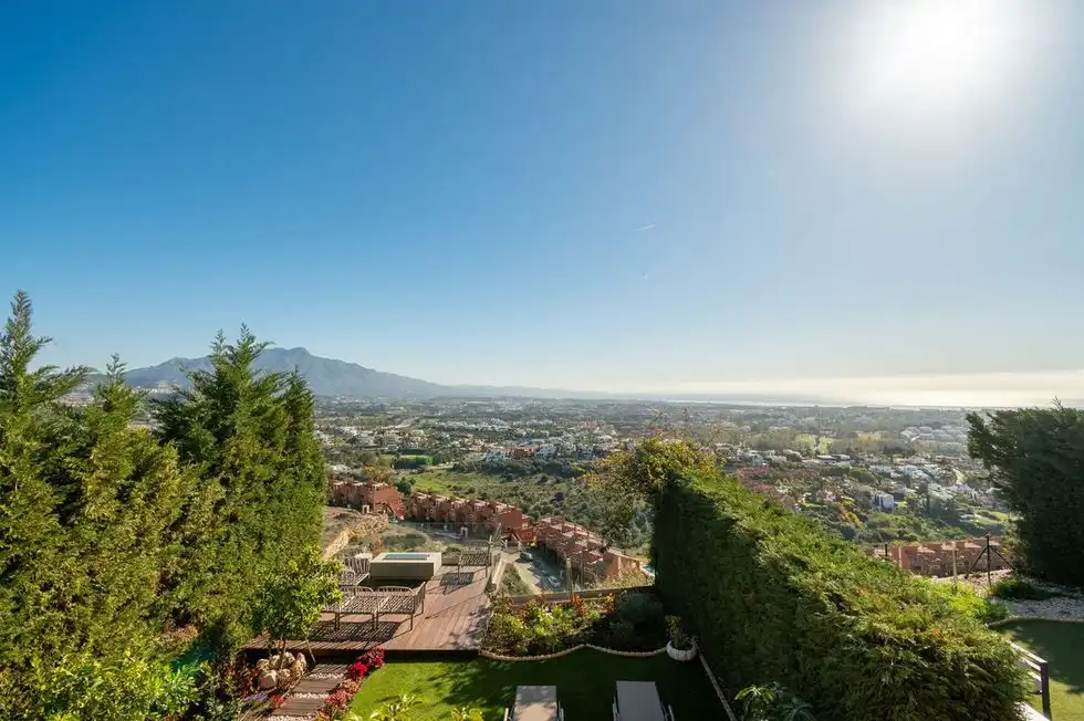 Habitatge amb piscina en venda a Benahavís pueblo, imagen 26