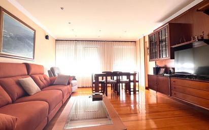 Living room of Flat for sale in Lasarte-Oria