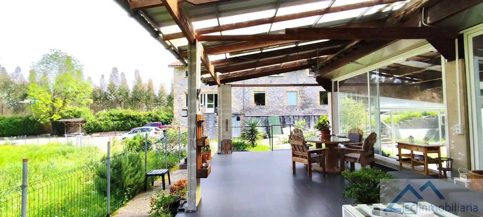Terraza de Casa o chalet en venta en Ribamontán al Monte con Calefacción y Piscina