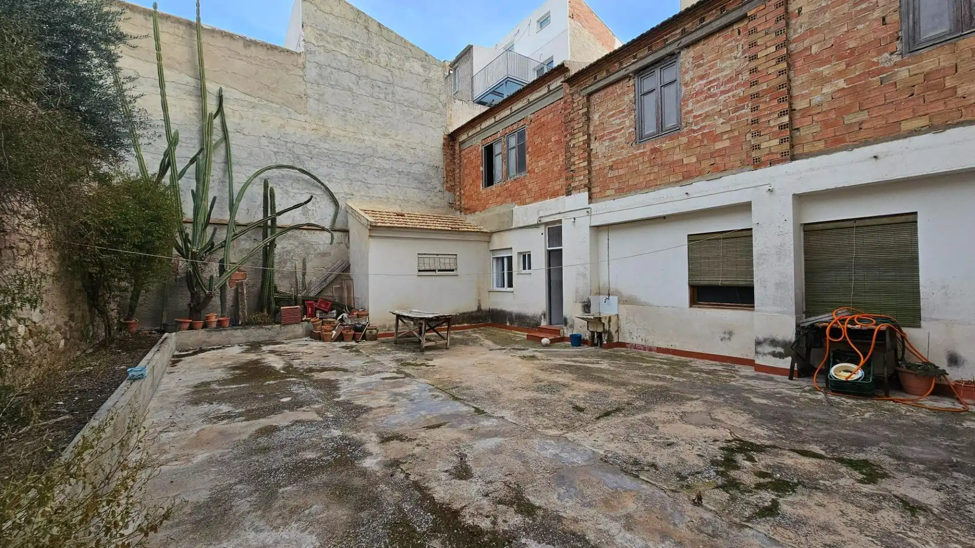 Casa amb jardí en venda a Cieza