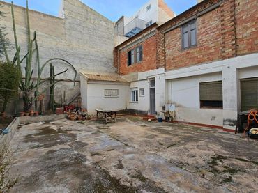 House with garden for sale in Cieza