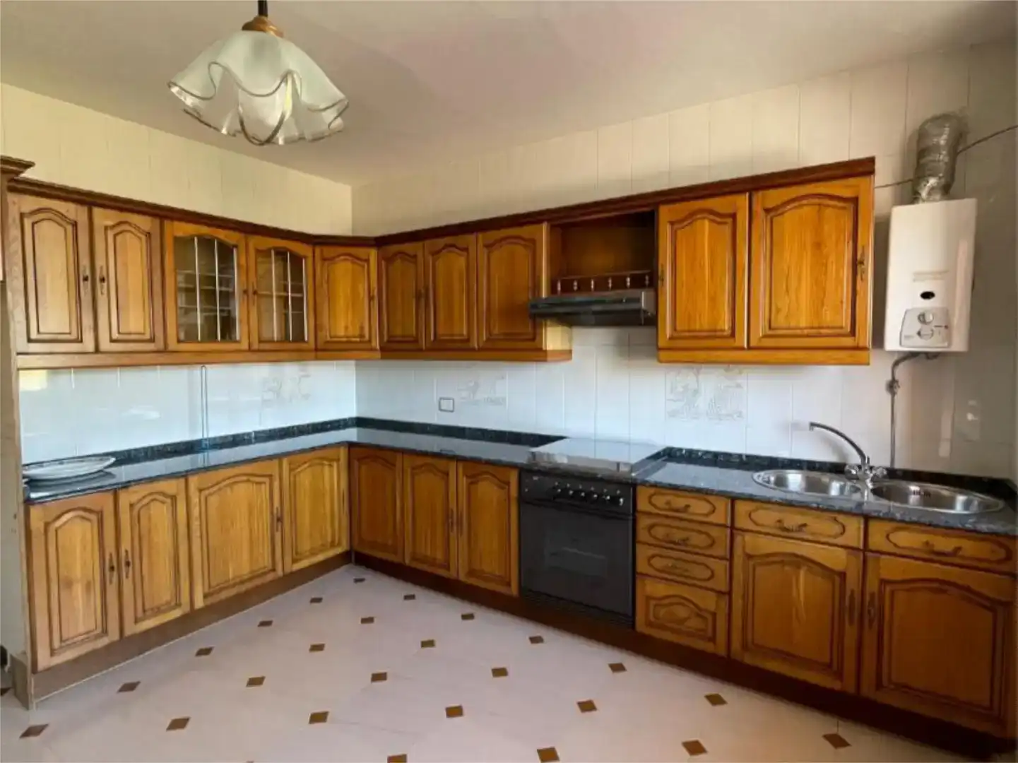 Cocina de Piso en venta en Carnota