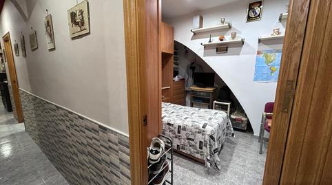 Foto 3 de Planta baja en venta en La Gavarra, Cornellà de Llobregat