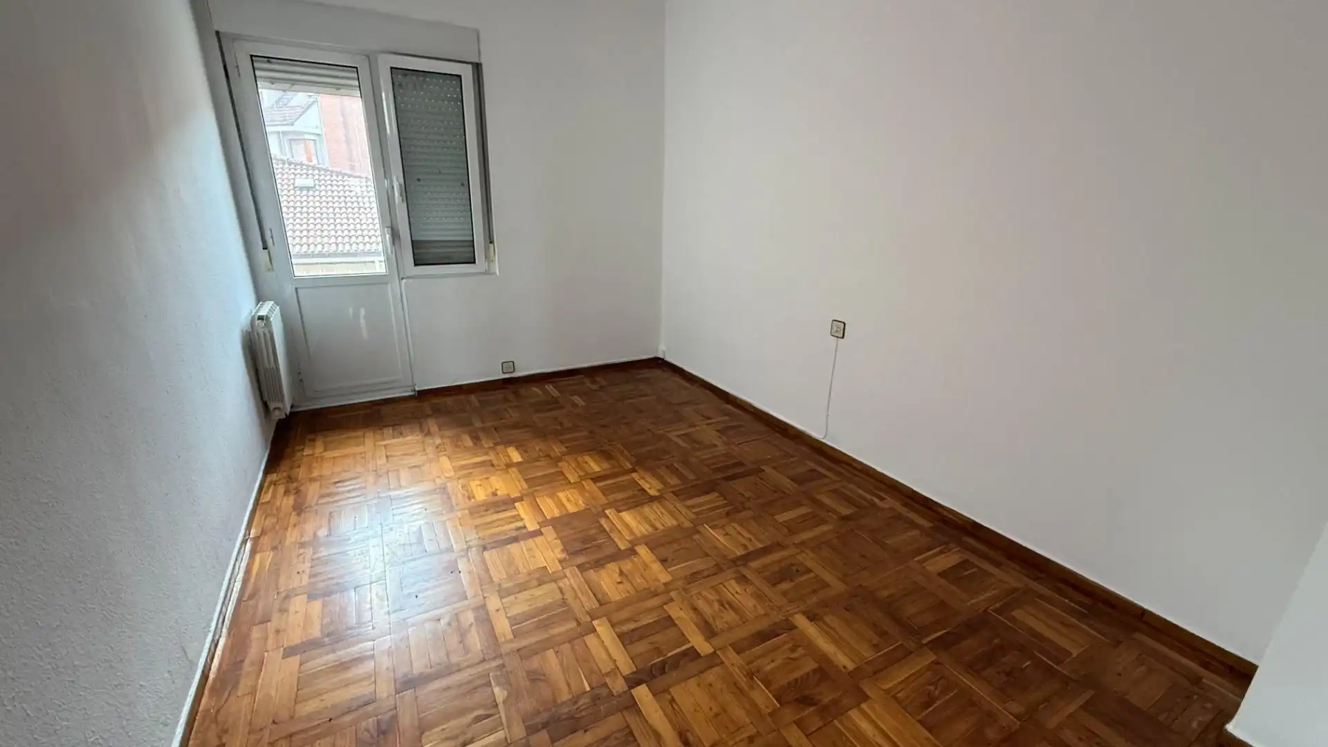 Bedroom of Flat for sale in Aller  with Terrace