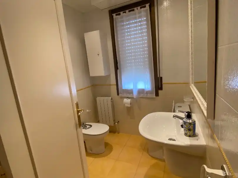 Bathroom of Flat for rent in Gorliz  with Heating, Parquet flooring and Furnished