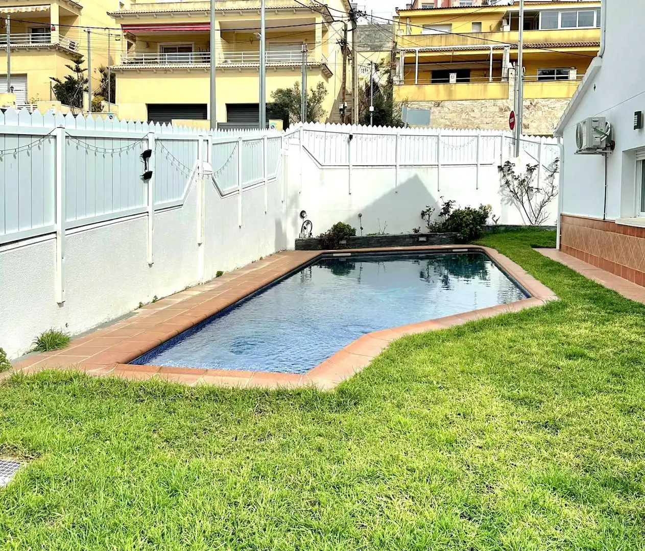 Swimming pool of Houses for sale in Calafell  with Private garden, Terrace and Swimming Pool