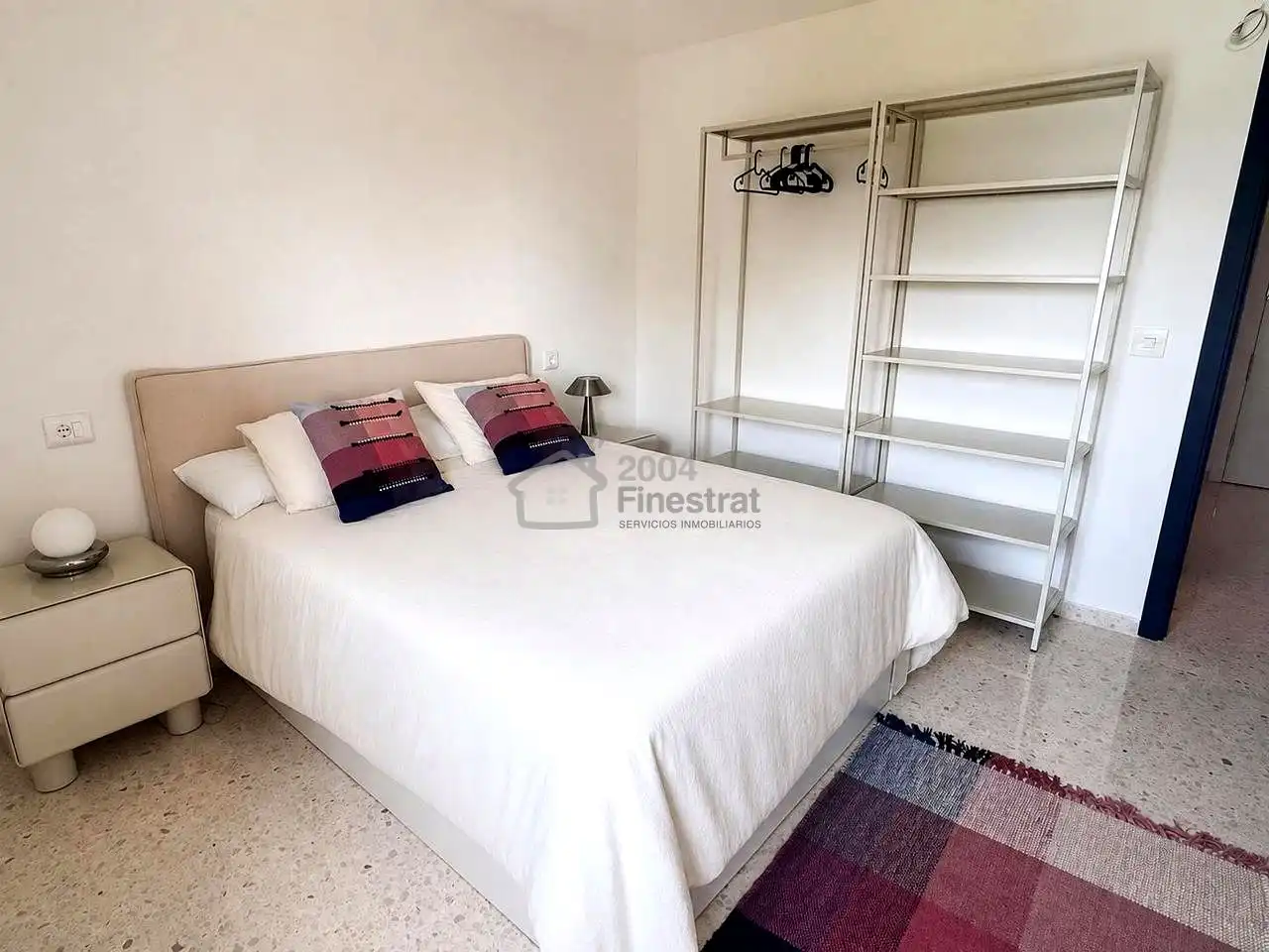 Bedroom of Flat for rent in Benidorm  with Terrace and Community pool