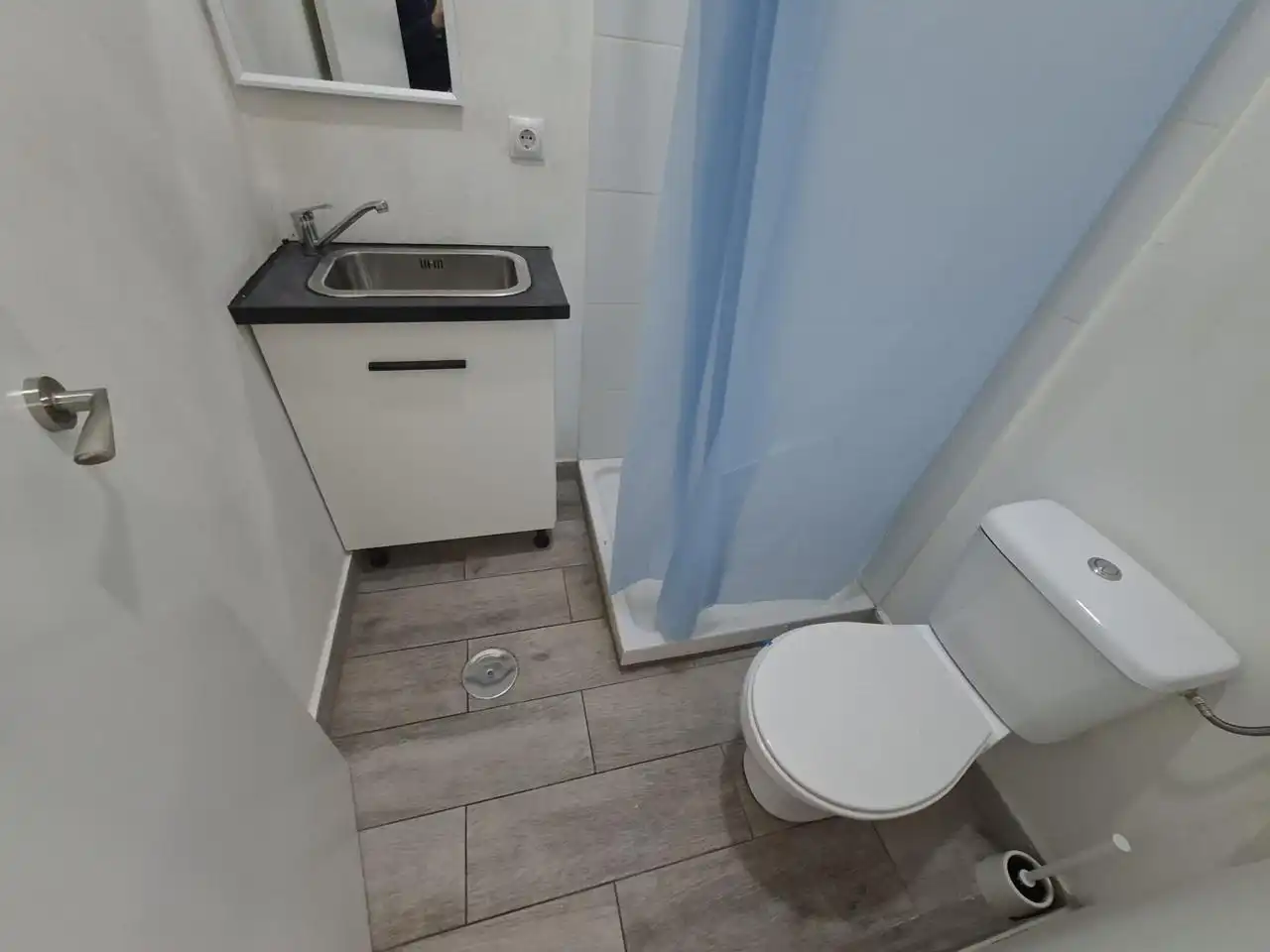 Bathroom of Study for rent in Madrid