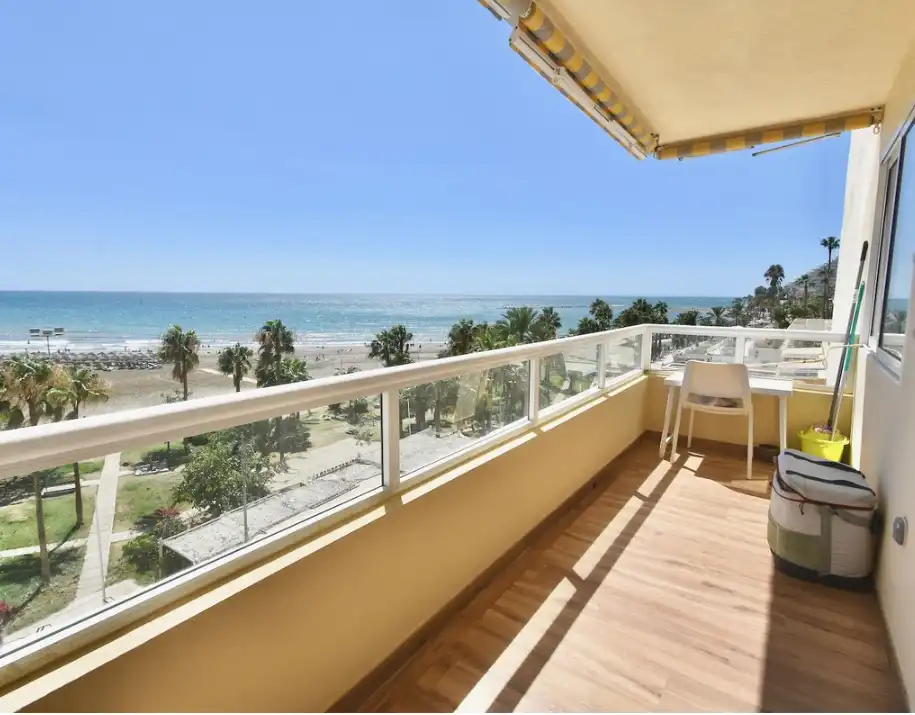 Piso con terraza en venta en Puerto Marina