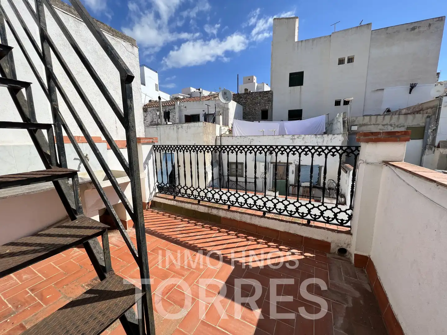 Vista exterior de Casa adosada en venta en Peñíscola / Peníscola con Terraza y Balcón