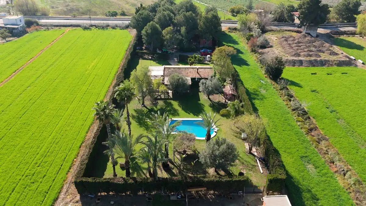 Casa rústica amb terrassa en venda a Av. 8 de Marzo, imagen 43
