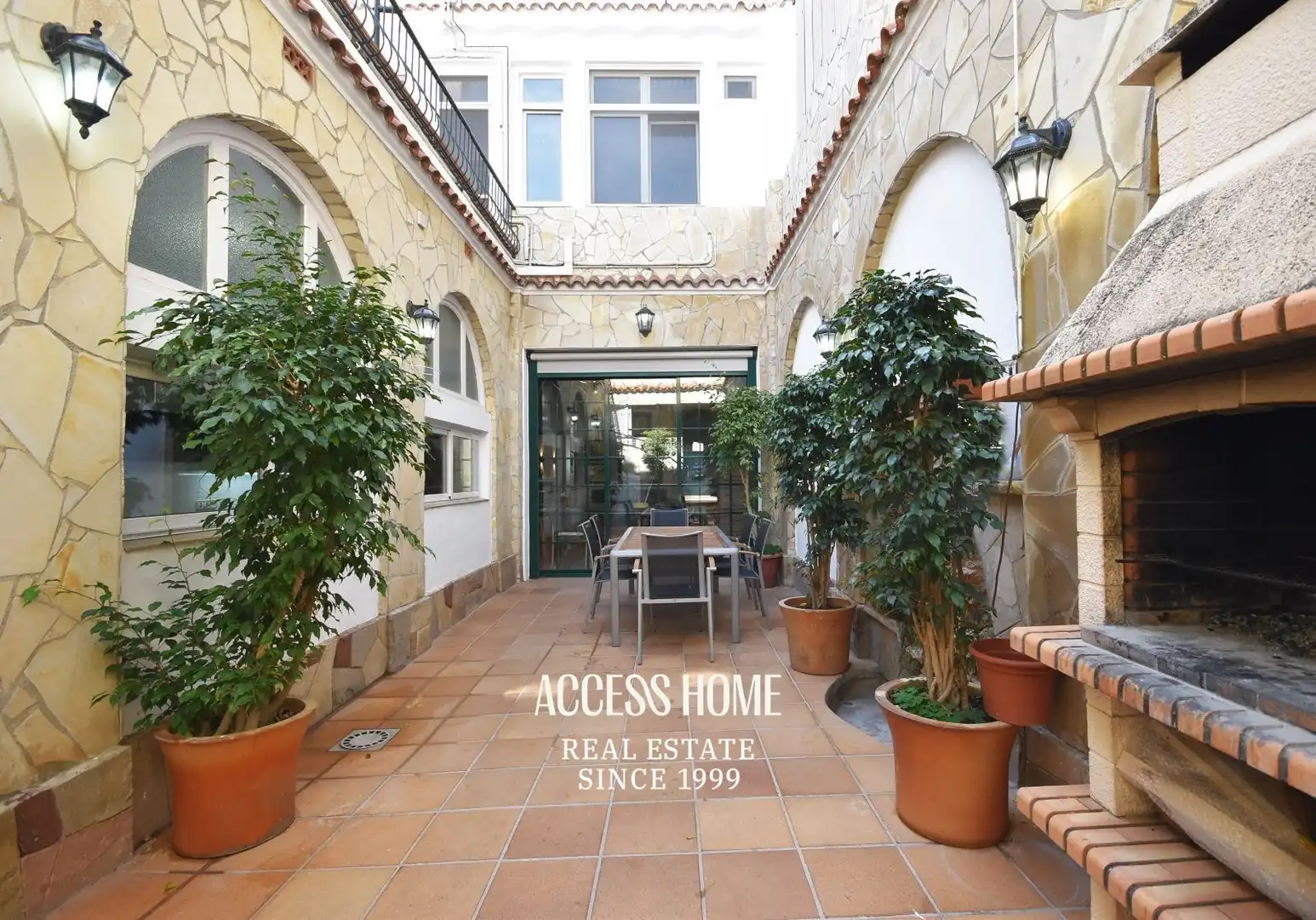 Terrace of Houses for sale in El Masnou  with Heating, Terrace and Furnished
