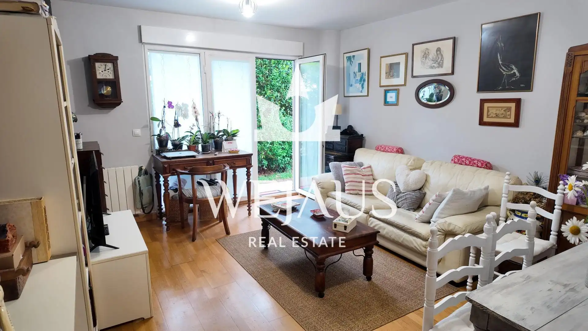 Wohnzimmer von Wohnung zum Verkauf in Piélagos mit Heizung, Privatgarten und Parkett