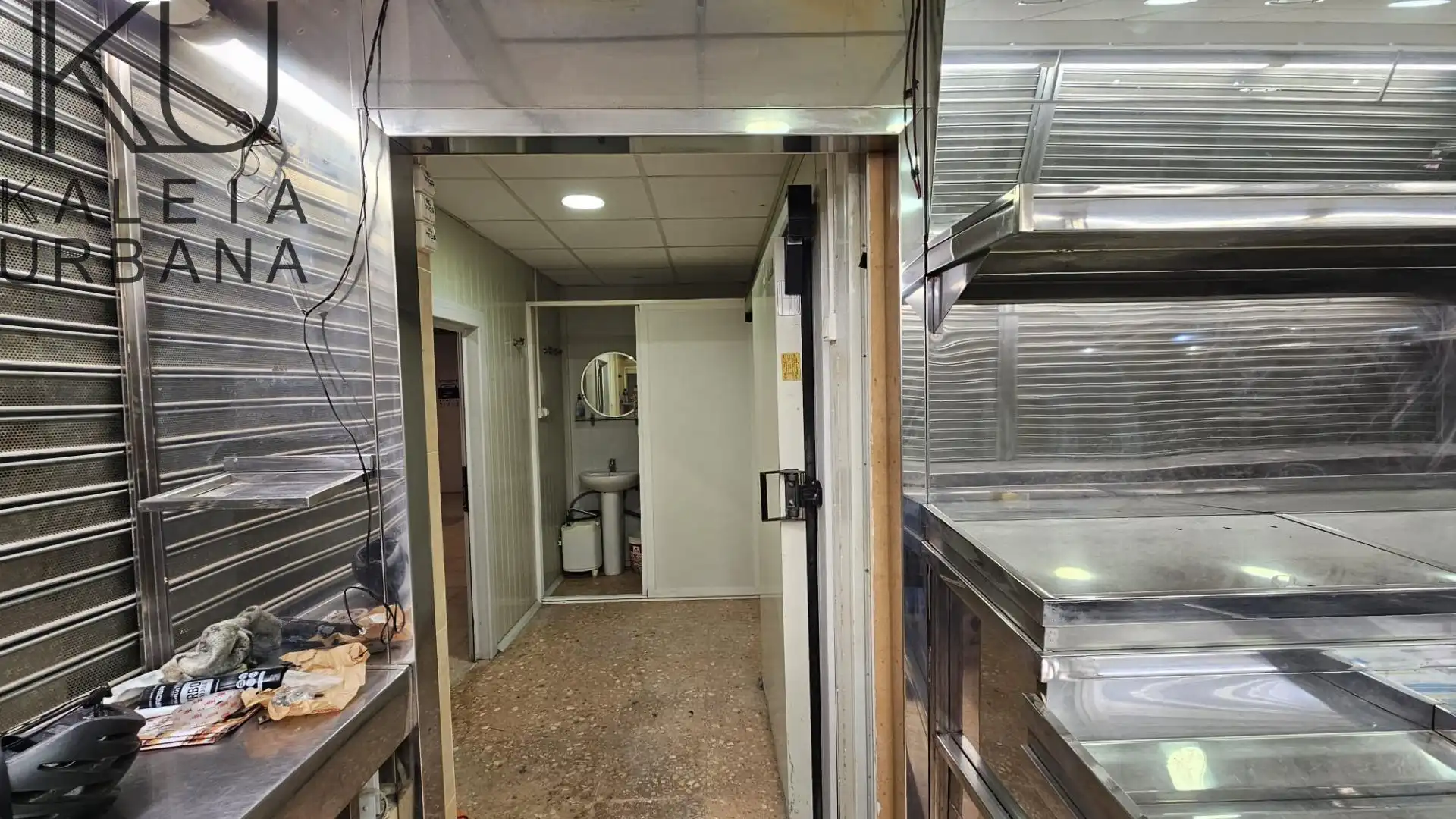 Kitchen of Commercial properties for rent in Alicante / Alacant  with Furnished